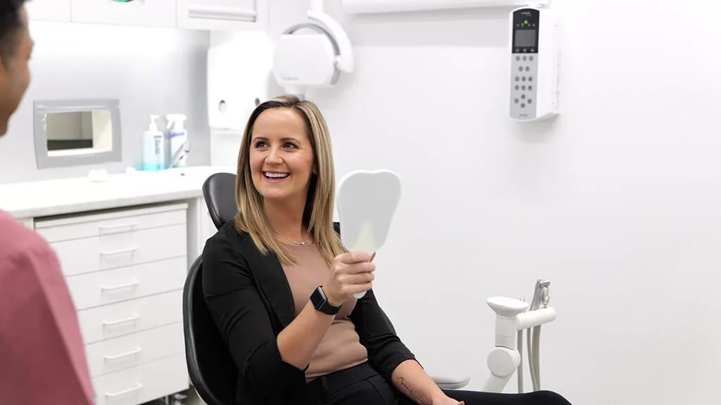 Porcelain and Composite Veneers Diamond Creek