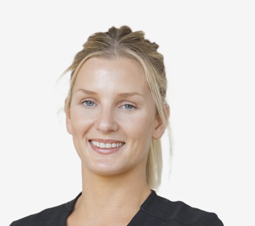 Zoe - Dental Assistant at Dentessence